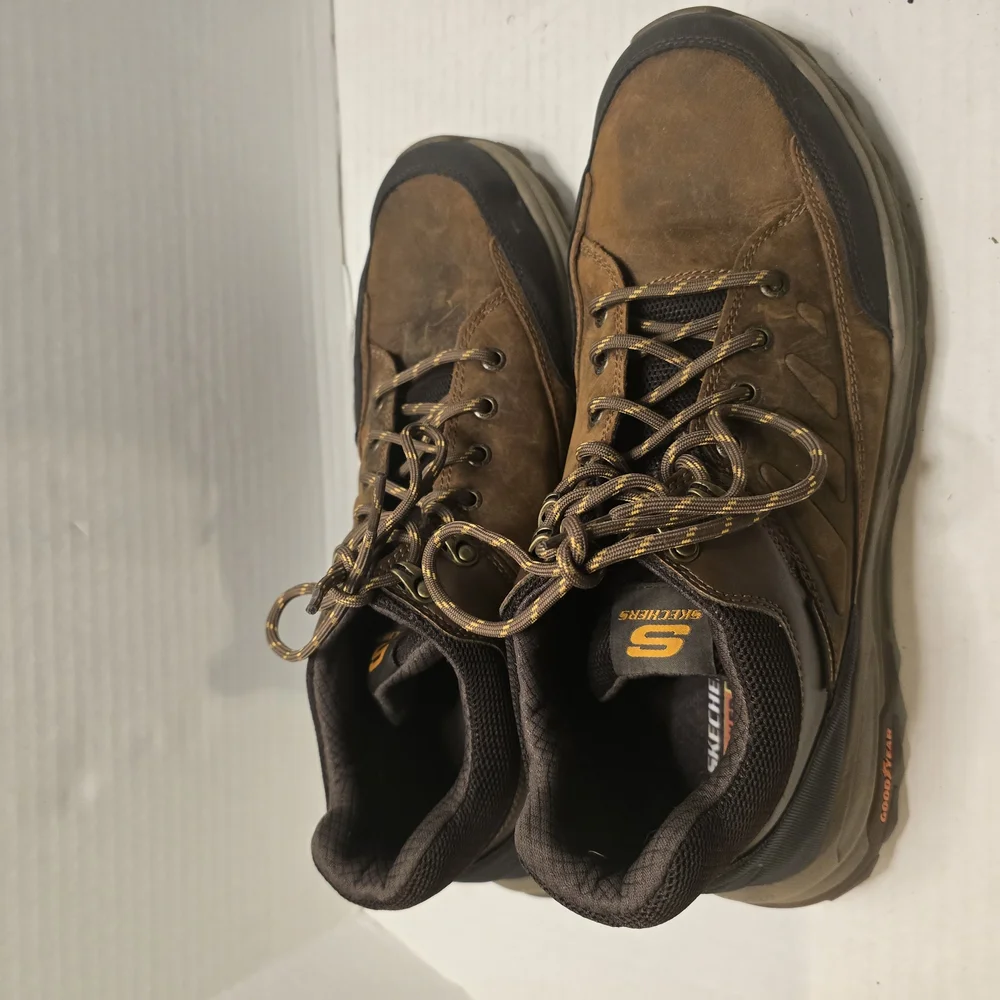 Skechers Brown Boots with Lace-Up Design and Soft‎ Suede Upper